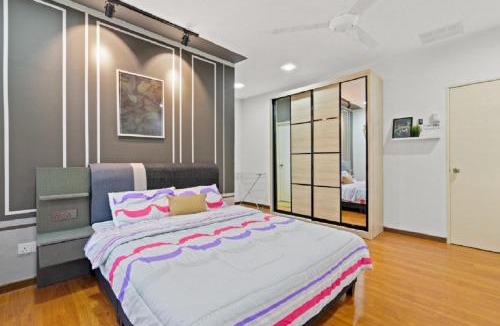 Kampung Salak Tinggi House | Suraya Homestay Semi-D