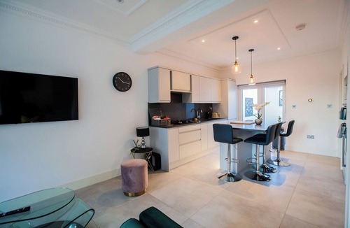 Berrylands House | Surbiton Garden House
