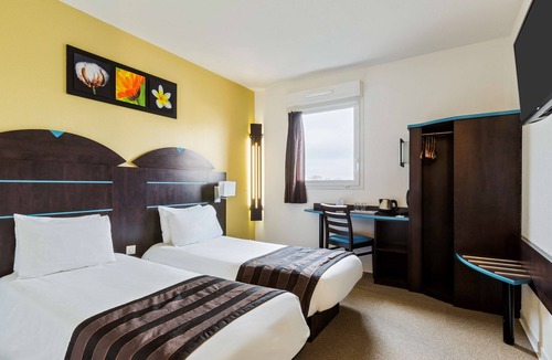 Saint-Amand-les-Eaux Hotel | Sure Hotel by Best Western Saint-Amand-Les-Eaux