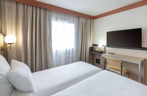 Zone Activite Nord-Ouest Hotel | Sure Hotel by Best Western Caen Mémorial