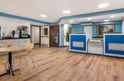 Lewiston Hotel | SureStay by Best Western Lewiston Auburn Area