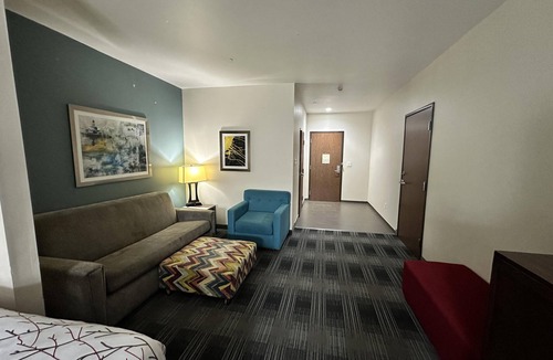 Muskogee Hotel | SureStay by Best Western Muskogee