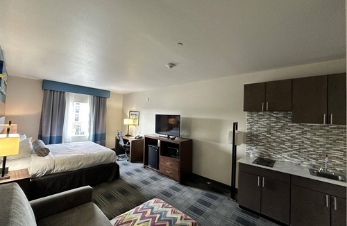 Muskogee Hotel | SureStay by Best Western Muskogee
