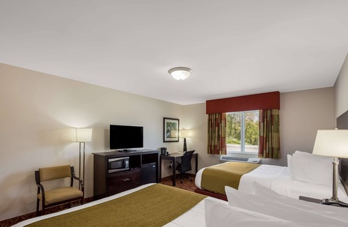 Whittington Hotel | SureStay Hotel by Best Western Whittington Rend Lake