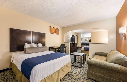 Meridian Hotel | SureStay Hotel by Best Western Meridian