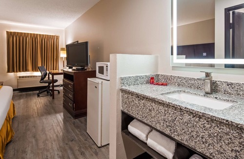Orange Hotel | SureStay Hotel by Best Western Orange