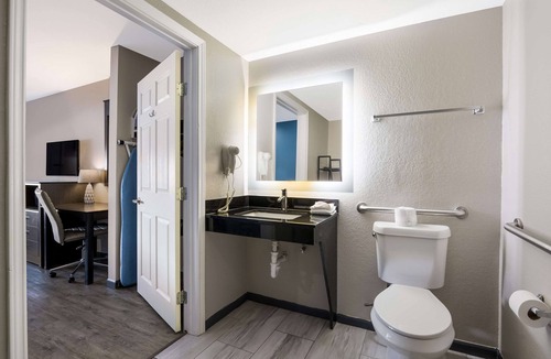 Spring Hotel | SureStay Hotel by Best Western Spring North Houston