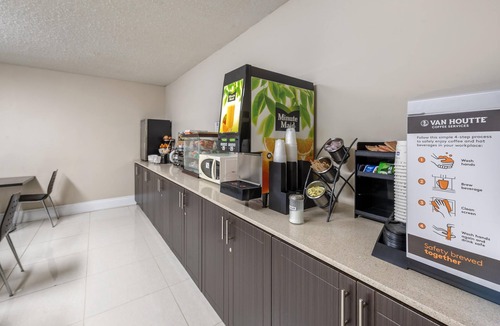Kemptville Hotel | SureStay Hotel by Best Western Kemptville
