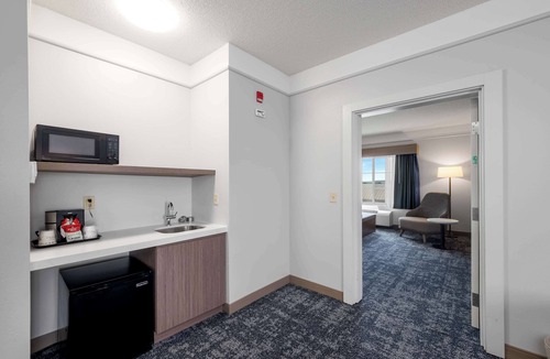 Billings Hotel | SureStay Plus Hotel by Best Western Billings