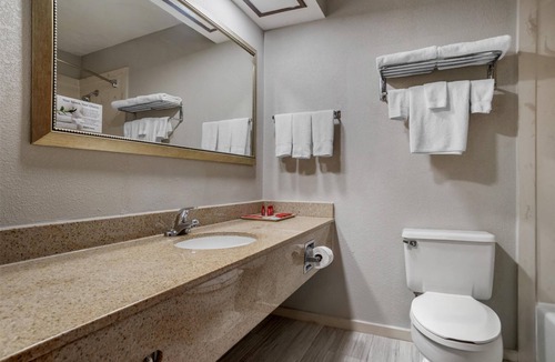 Greenwood Hotel | SureStay Plus Hotel by Best Western Greenwood