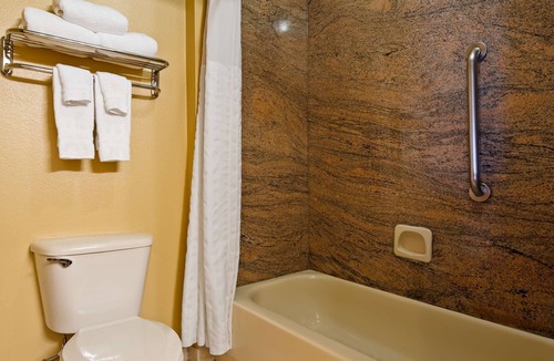 Mesquite Hotel | SureStay Plus Hotel by Best Western Mesquite
