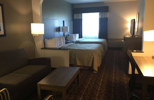 Edmond Hotel | SureStay Plus Hotel by Best Western Edmond