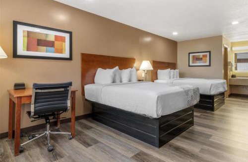 Poteau Hotel | SureStay Plus Hotel by Best Western Poteau
