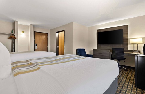 South Tulsa Hotel | SureStay Plus Hotel by Best Western Tulsa East