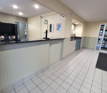 Grand Island Hotel | SureStay Plus Hotel by Best Western Grand Island