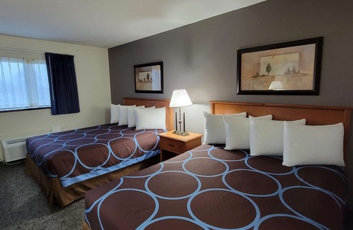 Grand Island Hotel | SureStay Plus Hotel by Best Western Grand Island