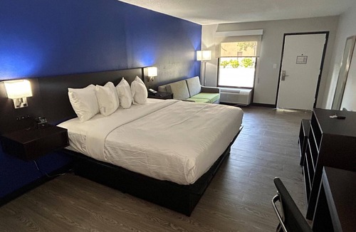 Rowland Hotel | SureStay Studio by Best Western Rowland