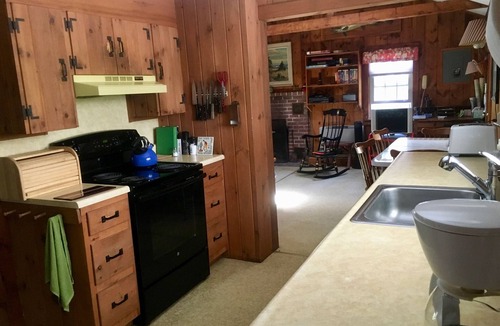 Phippsburg Cottage | Surf and Seabirds!