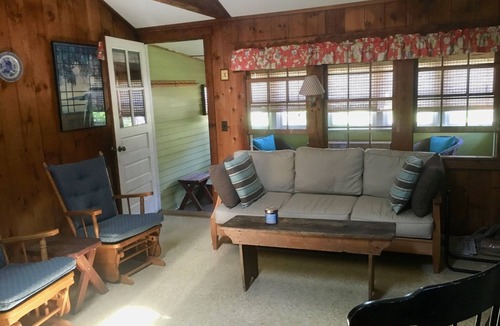 Phippsburg Cottage | Surf and Seabirds!