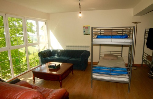 Aia Hostel | Surf Camp San Sebastian Partyhostel