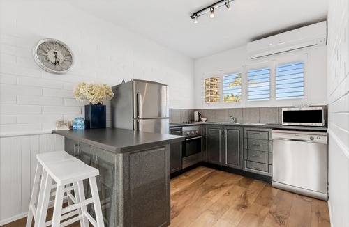 Coolum Beach Apartment | Surf Dance