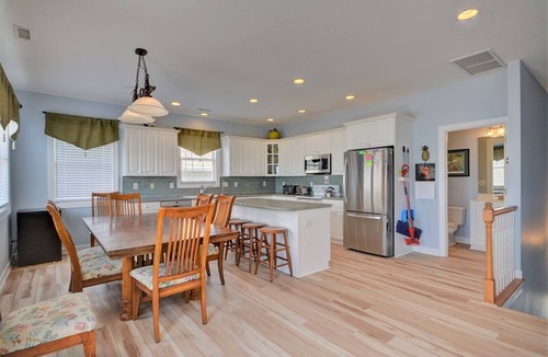 Surf City House | Surf Monkeys: A stunning 5-bedroom oceanfront home in Surf City, NC.