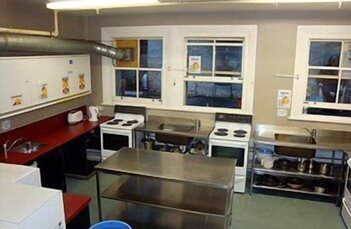 Auckland Central Business District Hostel | Surf 'N' Snow Backpackers - Hostel