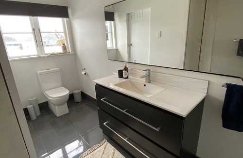 Whangamata House | Surf N Stay Whangamata