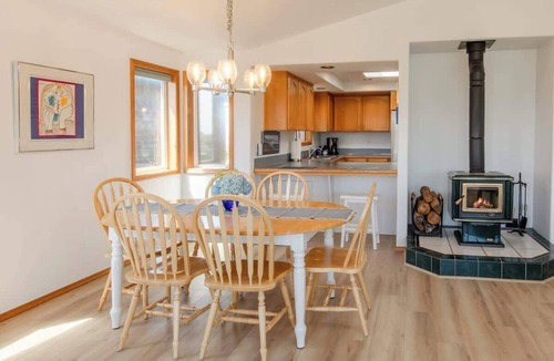 Manzanita House | Surf`s Up