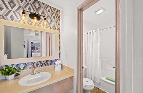 Pacific City Hotel | Surf & Sand Inn