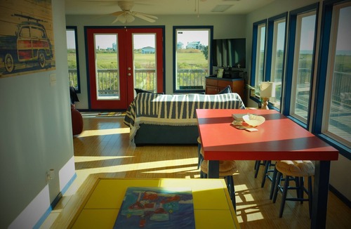 Port Bolivar House | Surf Shak: 2 BR, 2 BA House in Crystal Beach, Sleeps 8