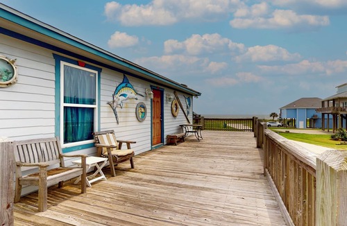 Port Bolivar House | Surf Shak: 2 BR, 2 BA House in Crystal Beach, Sleeps 8