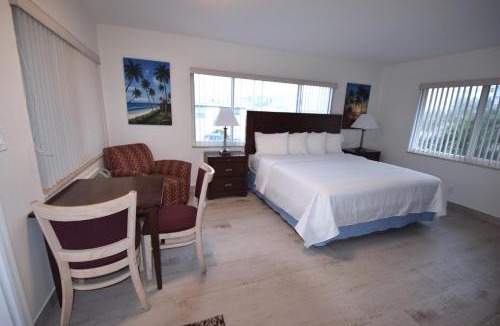 Pompano Beach Hotel | Surf Side Resort