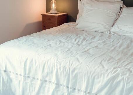 Jau-Dignac-et-Loirac House | Surf, Skate and Wine house.