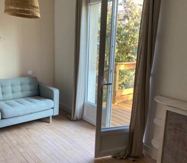 Champigny-sur-Marne Apartment | Surf Spirit