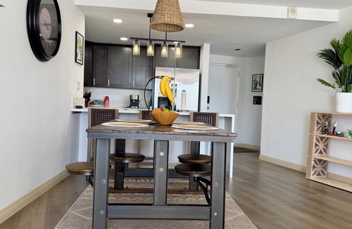 Waterfront Condo | Surf to Turf: Beachfront Stay Minutes from the World Cup