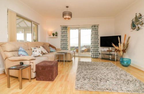 Mortehoe Apartment | Surf View