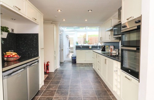 Mortehoe House | Surf View