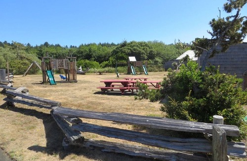 Ocean City Condo | Surfcrest Condo on the beach