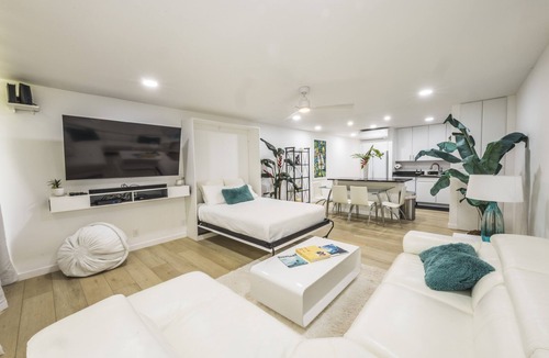 Kahuku Condo | Surfer's paradise on Oahu's North Shore - Split ACs