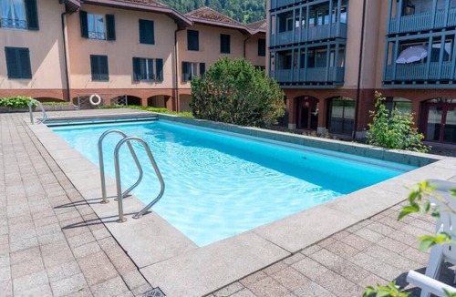 Darligen Apartment | Surfers Deck | Terrace & Lake View