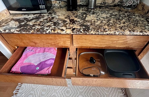 Makaha Apartment | SURFERS DREAM STUDIO