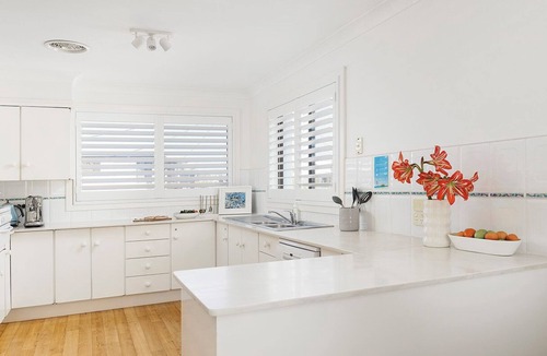 Anna Bay House | Surfers Paradise Port Stephens – Birubi Beachfront