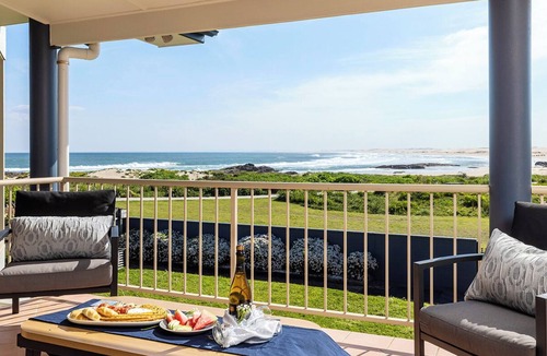 Anna Bay House | Surfers Paradise Port Stephens – Birubi Beachfront