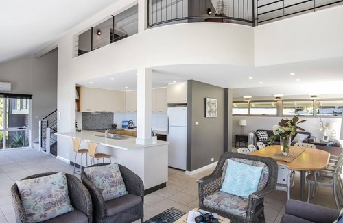 Mollymook Beach House | Surfers Reef Escape Mollymook