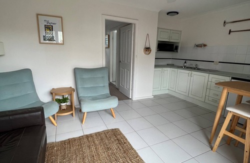 Mollymook Beach Apartment | SURFRIDER ON MITCHELL - Direct Beach Access