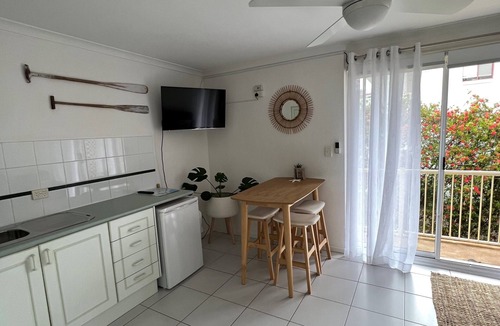 Mollymook Beach Apartment | SURFRIDER ON MITCHELL - Direct Beach Access