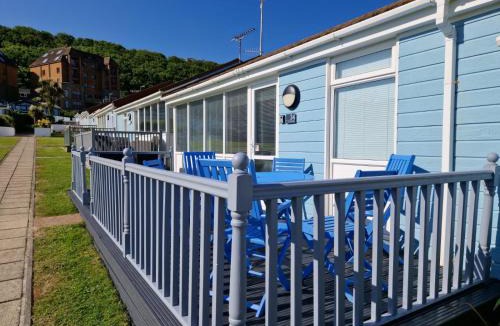 Westleigh Ski Chalet | Surfs Up Lodge - Westward Ho!