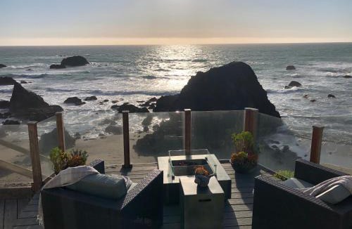 Sereno del Mar House | Surfscape Beach House, Private Beach & Ocean views