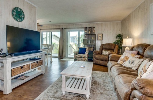 Surfside Beach Condo | Surfside Beach Bungalow